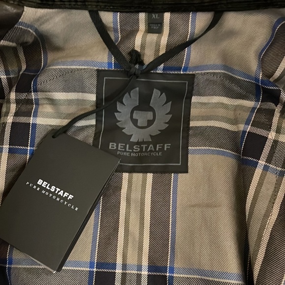 !SOLD! Belstaff Calf Leather Motorcycle Jacket with Removable Protective Armor - Picture 10 of 16